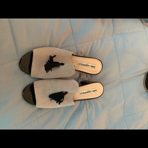 Karl Lagerfeld suede slides w/tassel. EUC